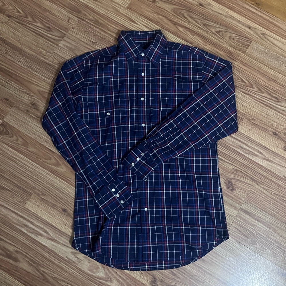 Wrangler Navy Plaid Button-Down Shirt with Red Accents
